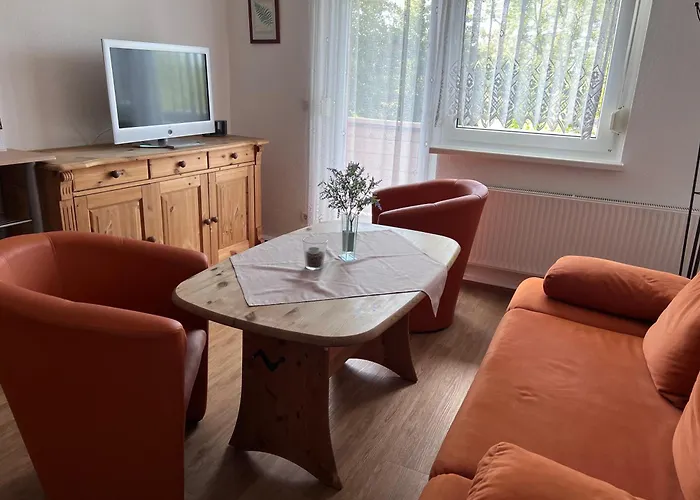 Haus Wiesengrund * ثال